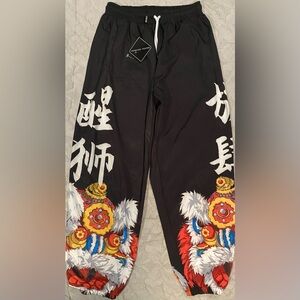NWT FOREVER YOUNG Dragon pants Size :S